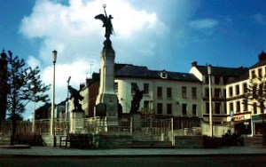 old The Diamond 1964